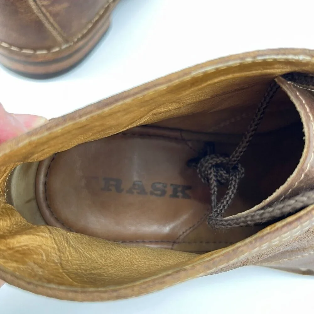 Trask Brown Oiled Leather Chukka Desert Ankle Boots Vibram Crepe Sole
